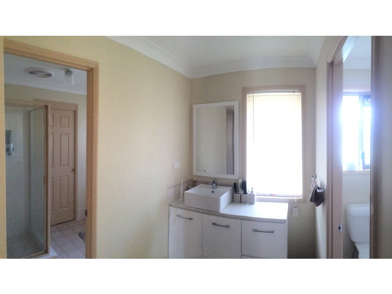 54 Fifth Avenue, Berrinba QLD 4117