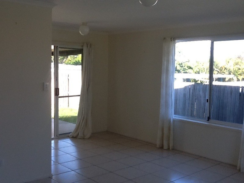 68  Sunscape Drive, Eagleby QLD 4207