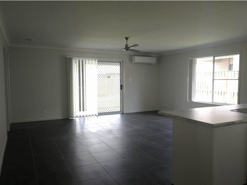 13 Bishampton Cct, Logan Reserve QLD 4133