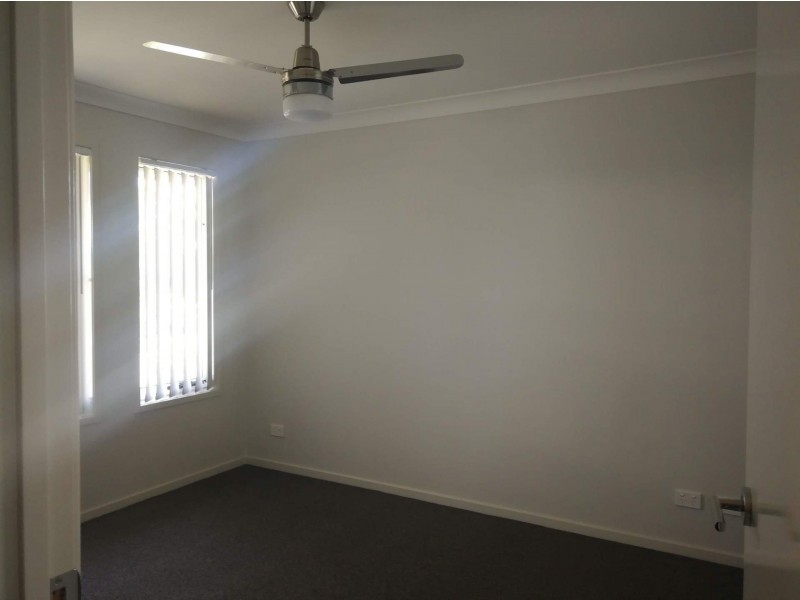 13 Bishampton Cct, Logan Reserve QLD 4133