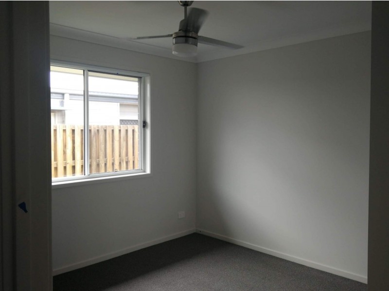 13 Bishampton Cct, Logan Reserve QLD 4133