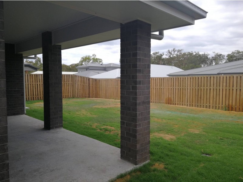 13 Bishampton Cct, Logan Reserve QLD 4133