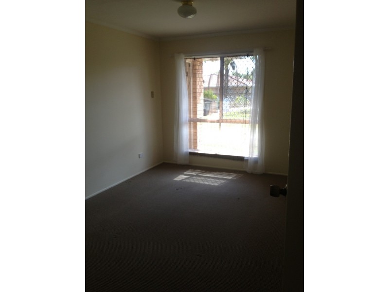 16 Beetson Street, Eagleby QLD 4207