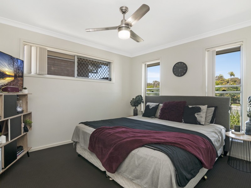 155 Dixon Drive, Pimpama QLD 4209