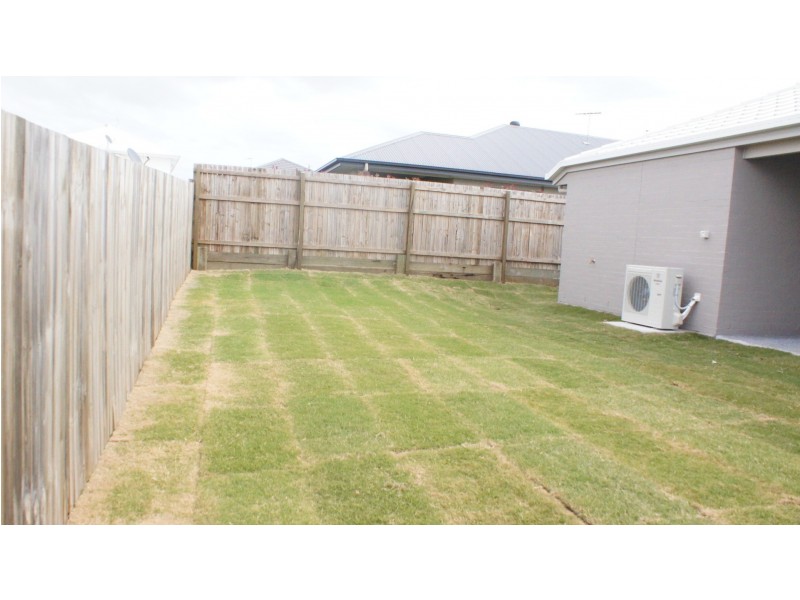 10 Kawana Street, North Lakes QLD 4509