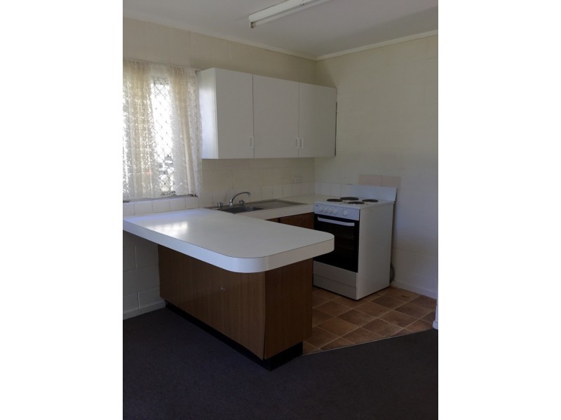 2/34A Dunbar Street, Margate QLD 4019