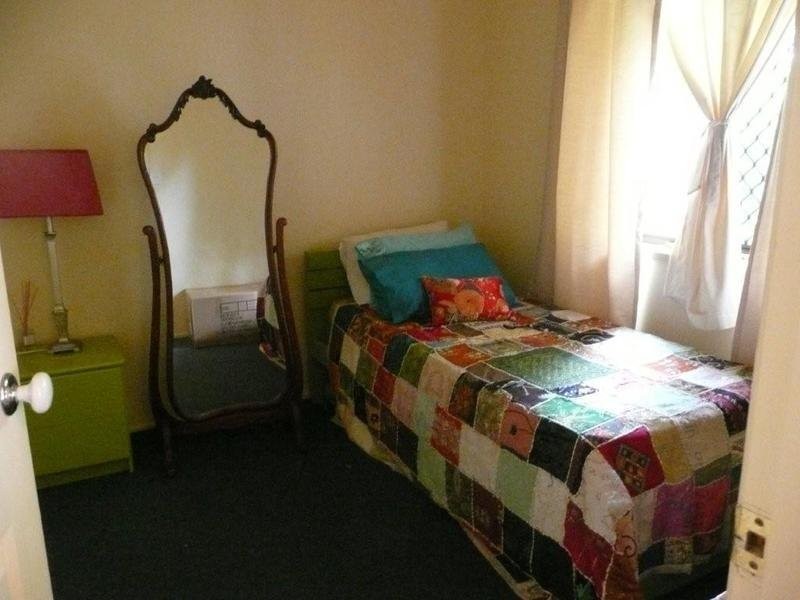 49 London Street, Eight Mile Plains QLD 4113