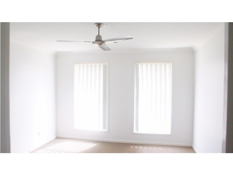 10 Kawana Street, North Lakes QLD 4509