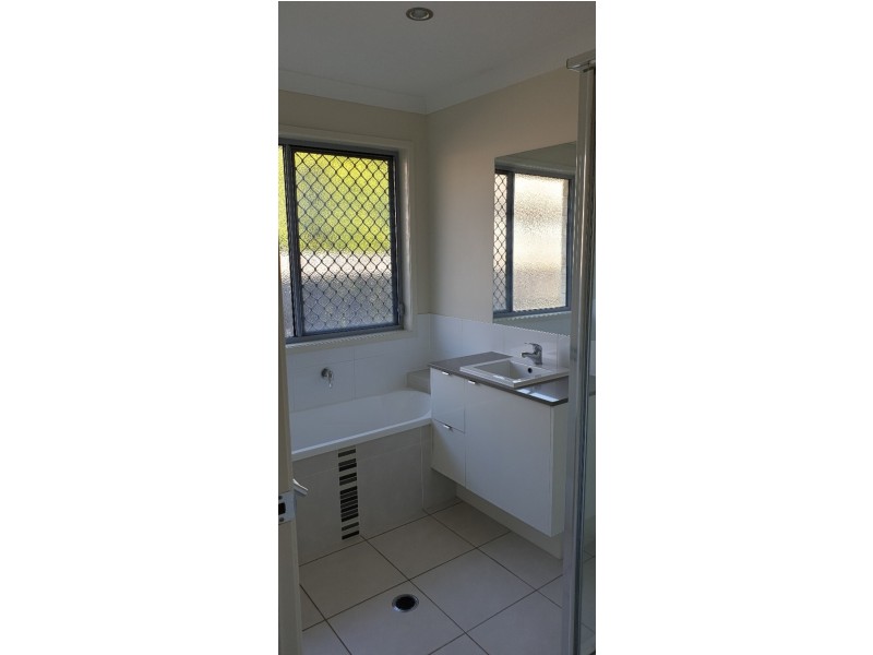 20 Pendragon Street, Raceview QLD 4305