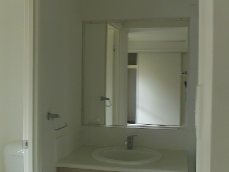 4 Edgeware Road, Pimpama QLD 4209