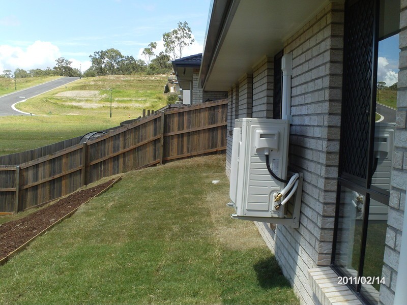 4 Edgeware Road, Pimpama QLD 4209