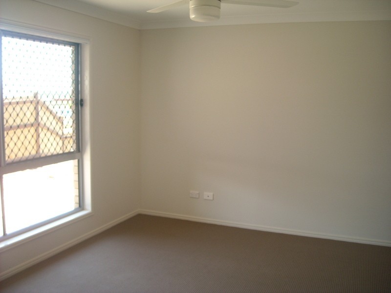 1 Bergamot Circuit, Griffin QLD 4503
