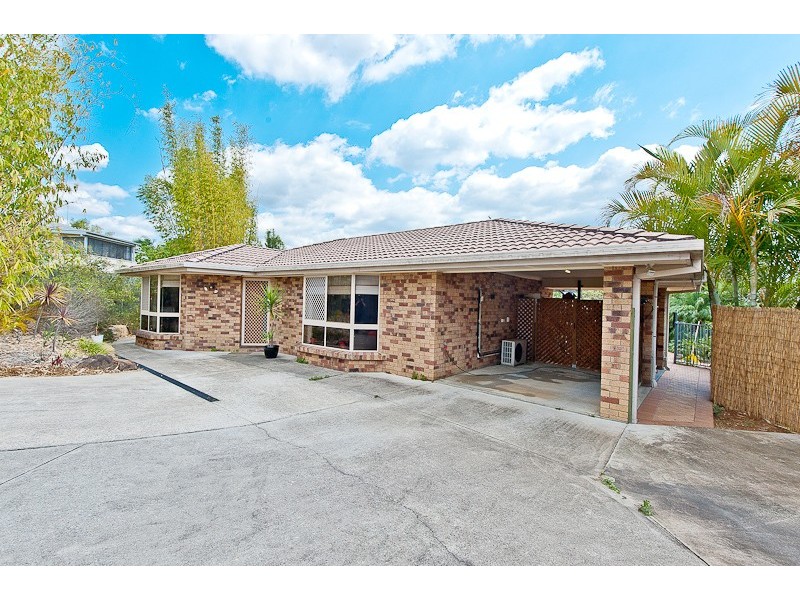 Mount Ommaney QLD 4074