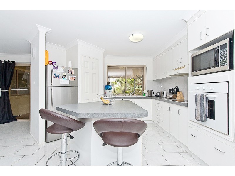 Mount Ommaney QLD 4074