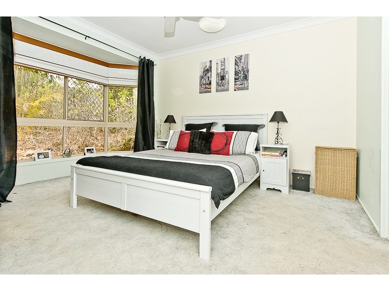 Mount Ommaney QLD 4074