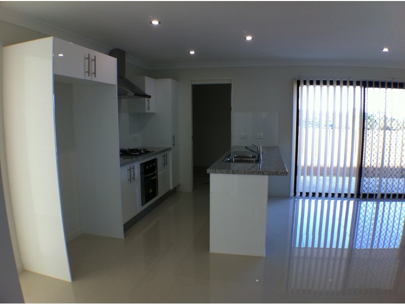 20 Winchester Crescent, Pimpama QLD 4209