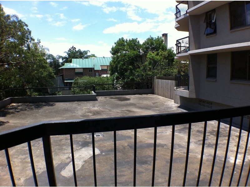 3a/67 Gladstone Road, Highgate Hill QLD 4101