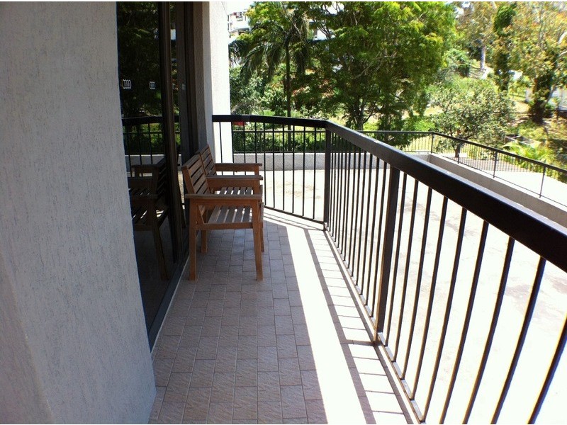 3a/67 Gladstone Road, Highgate Hill QLD 4101