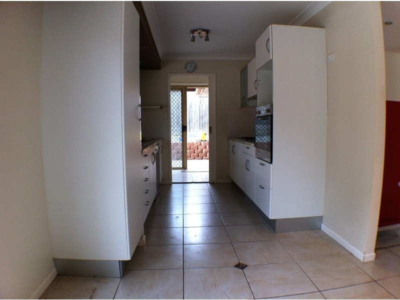 8 Viewbank Street, Beenleigh QLD 4207