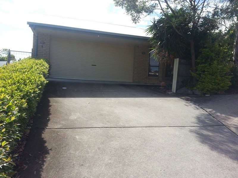 8 Kempe Court, Edens Landing QLD 4207