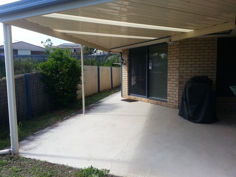 8 Kempe Court, Edens Landing QLD 4207