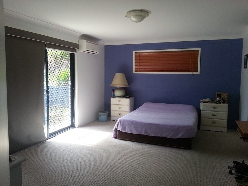 8 Kempe Court, Edens Landing QLD 4207