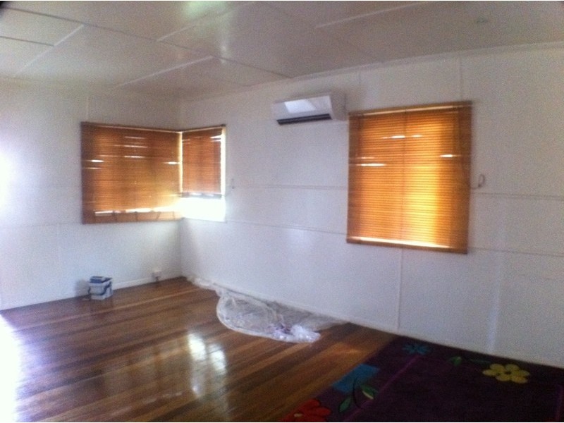 135  Granard Rd, Rocklea QLD 4106