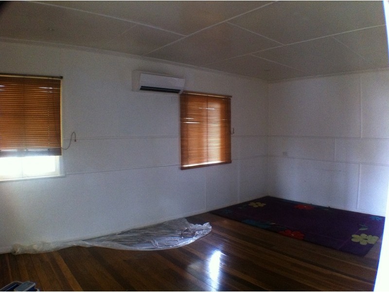 135  Granard Rd, Rocklea QLD 4106