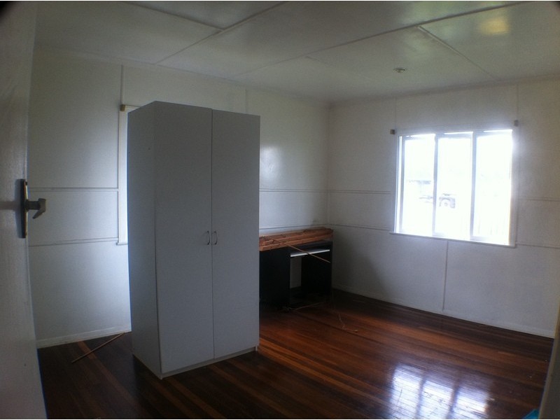 135  Granard Rd, Rocklea QLD 4106