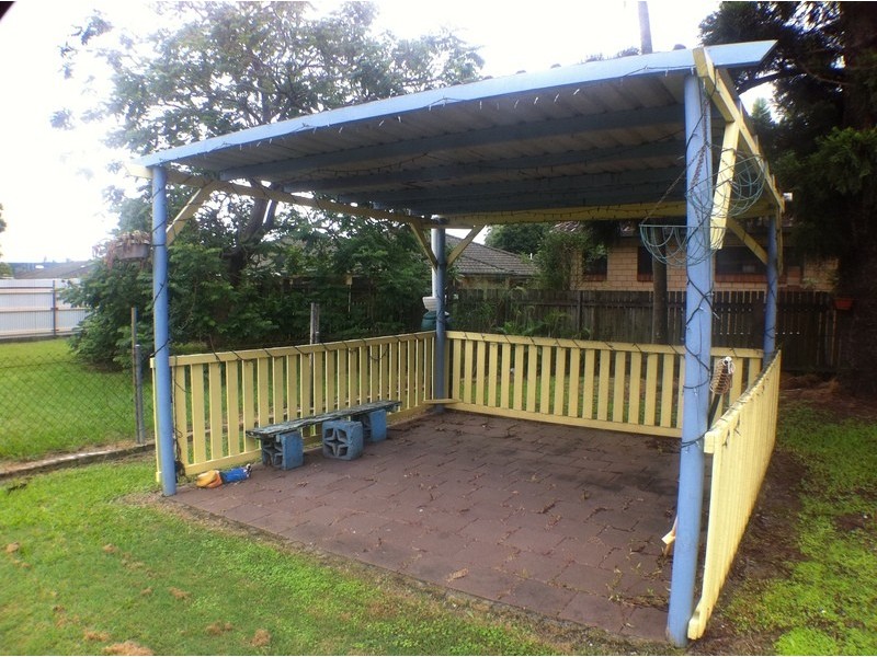 135  Granard Rd, Rocklea QLD 4106