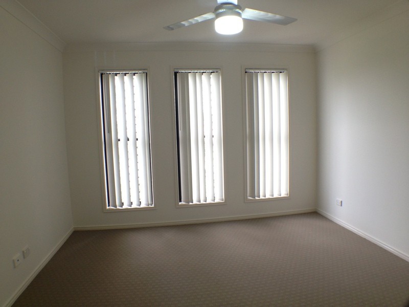 1/29 Sarah Drive, Yamanto QLD 4305