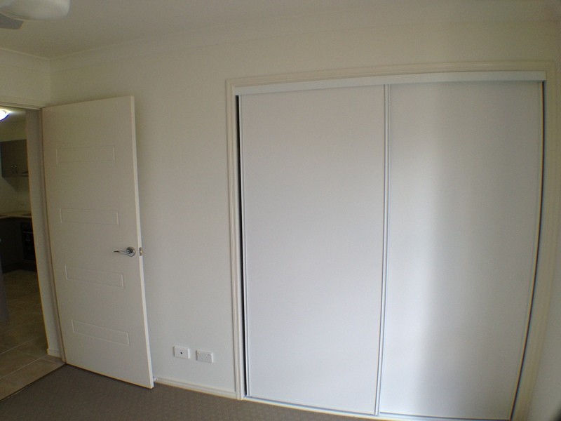 2/29 Sarah Drive, Yamanto QLD 4305