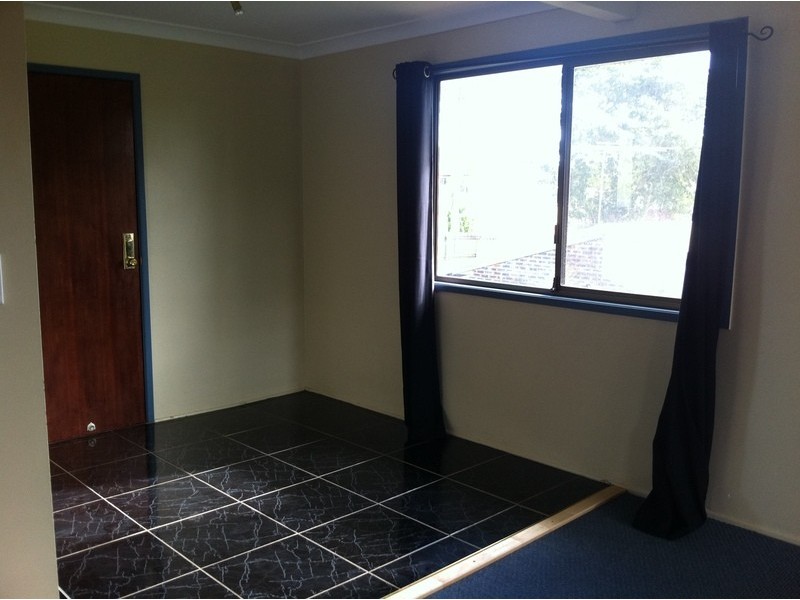 24 Diamond Street, Kingston QLD 4114