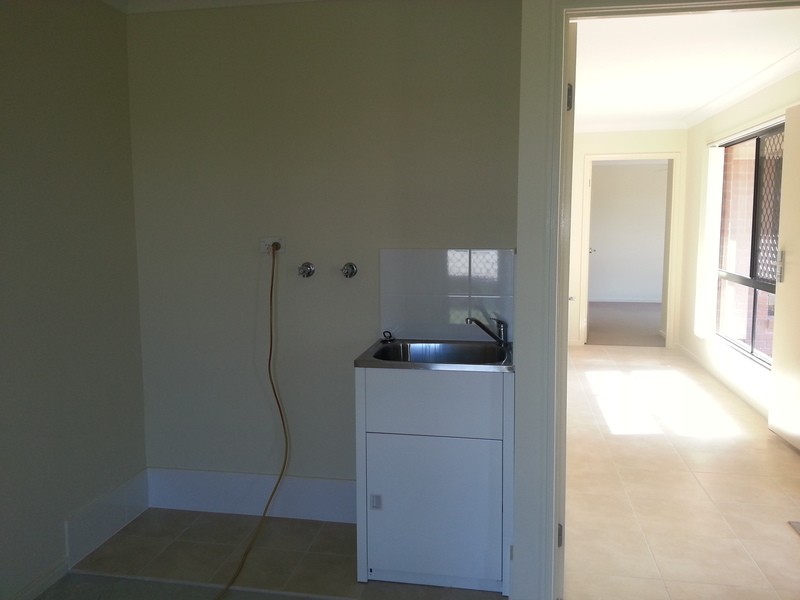 1/12 Bahrs Point Dr, Bahrs Scrub QLD 4207