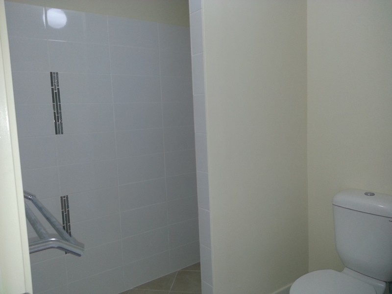 1/12 Bahrs Point Dr, Bahrs Scrub QLD 4207