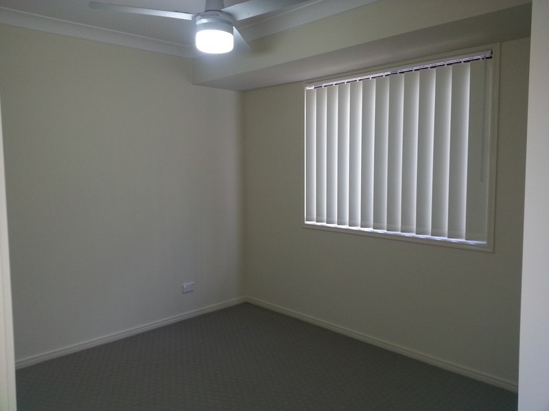 1/12 Bahrs Point Dr, Bahrs Scrub QLD 4207