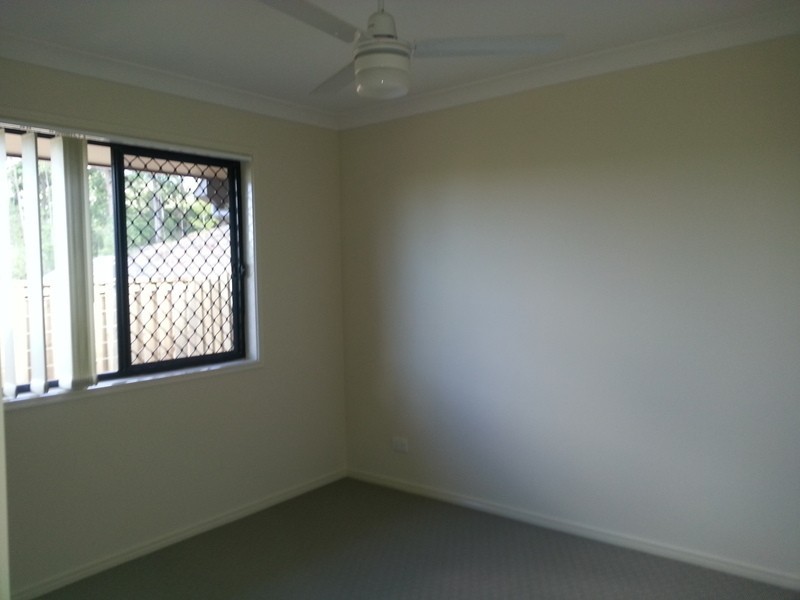 1/12 Bahrs Point Dr, Bahrs Scrub QLD 4207