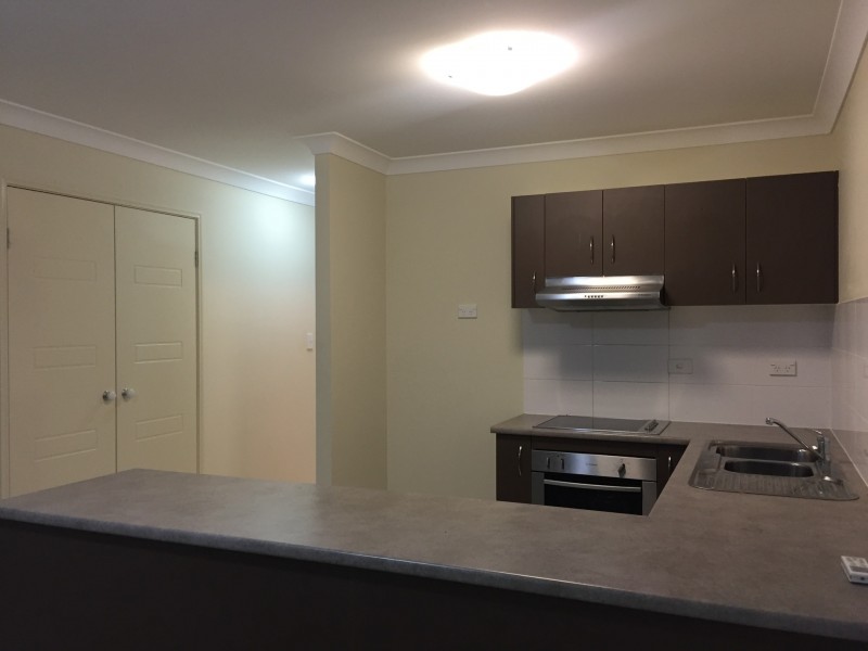 2/7 Bahrs Point Drive, Bahrs Scrub QLD 4207