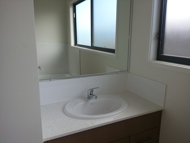 4/16-18 Turpin Street, Labrador QLD 4215