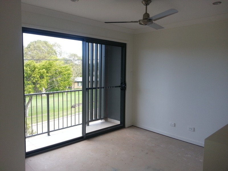 Labrador QLD 4215