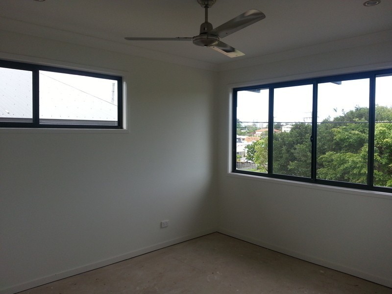 Labrador QLD 4215