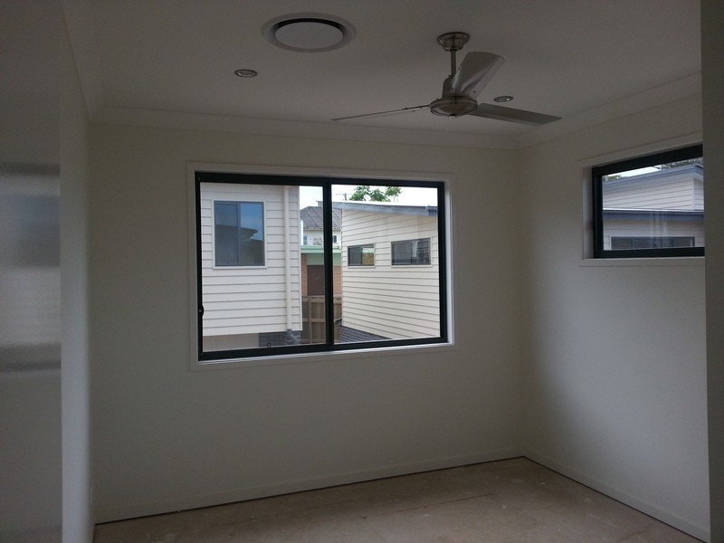 Labrador QLD 4215