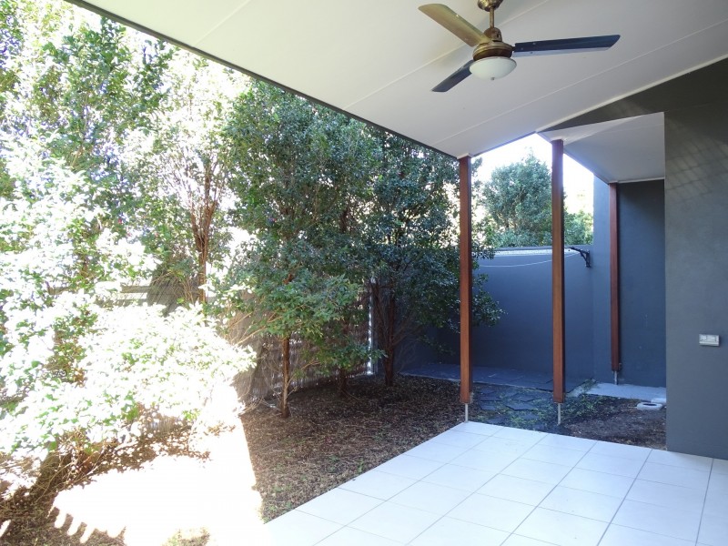 7/16-18 Turpin Street, Labrador QLD 4215