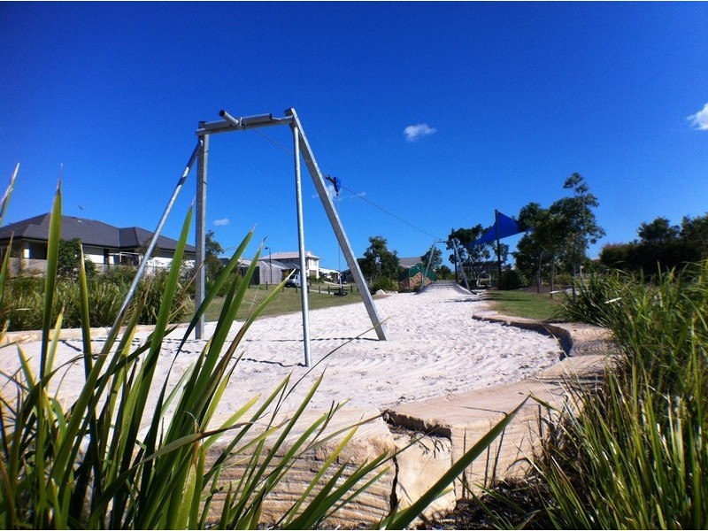 North Lakes QLD 4509