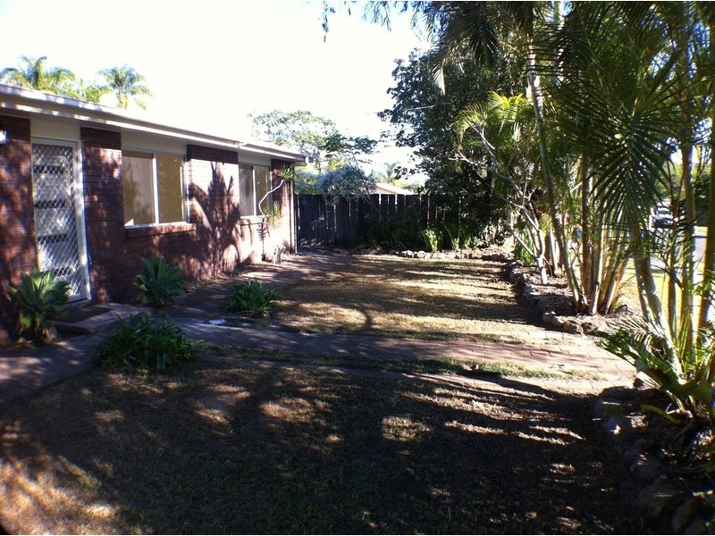 Crestmead QLD 4132