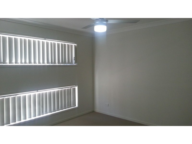 1/9 Bahrs Point Drive, Bahrs Scrub QLD 4207