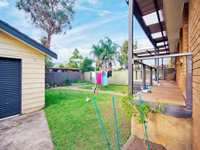 12  Kolodong Drive, Quakers Hill NSW 2763