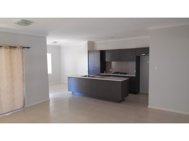 21 Freshwater dr, Rouse Hill NSW 2155