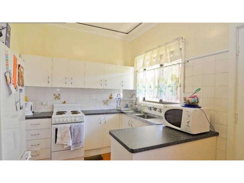 97 Stephen St, Blacktown NSW 2148