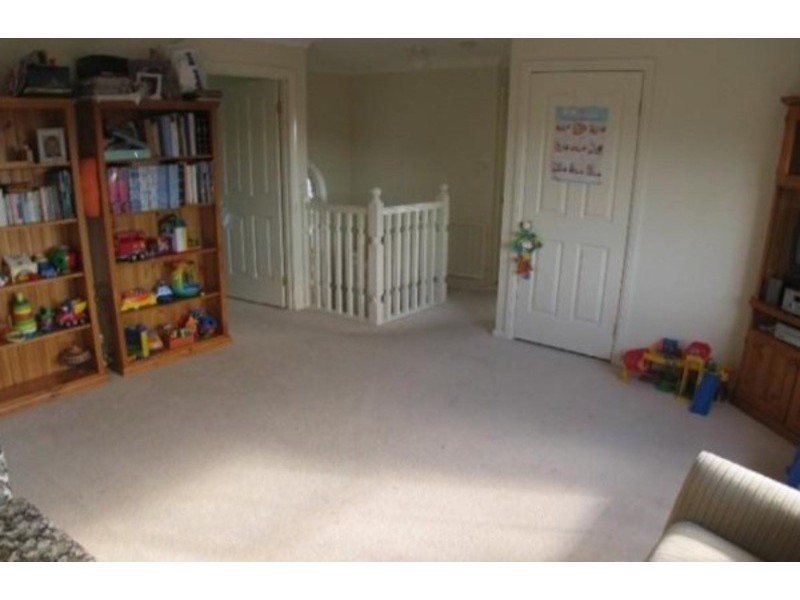 9 Grech Pl, Glenwood NSW 2768